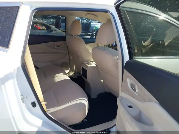 5N1AZ2MJ8KN136872 2019 NISSAN MURANO - Image 8
