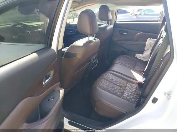 5N1AZ2MJ8KN157155 2019 NISSAN MURANO - Image 8
