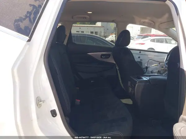 5N1AZ2MJ9KN106117 2019 NISSAN MURANO - Image 8