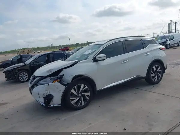 5N1AZ2MJXKN111052 2019 NISSAN MURANO - Image 2