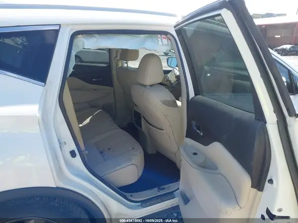5N1AZ2MS6KN116466 2019 NISSAN MURANO - Image 8