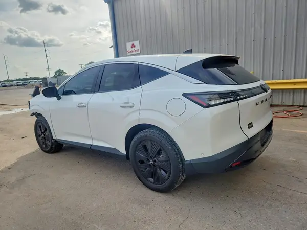 5N1AZ3BJ9SC100483 2025 NISSAN MURANO - Image 2