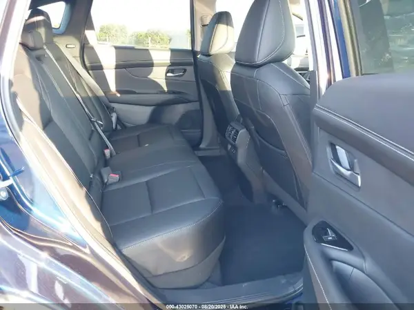 5N1AZ3CS1SC110643 2025 NISSAN MURANO - Image 8