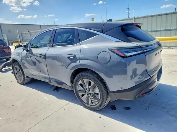 5N1AZ3CS3SC117979 2025 NISSAN MURANO - Image 2