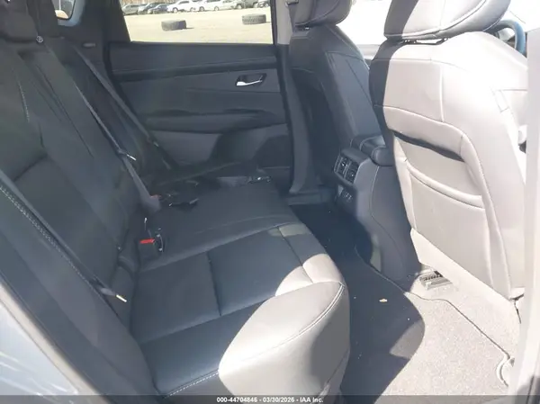 5N1AZ3CS4SC133608 2025 NISSAN MURANO - Image 8