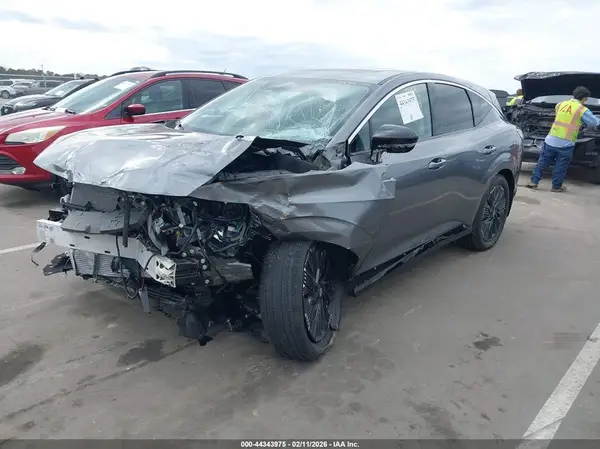 5N1AZ3DT1SC101898 2025 NISSAN MURANO - Image 2