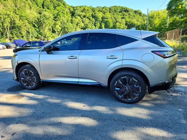 5N1AZ3DT3SC122705 2025 NISSAN MURANO - Image 2