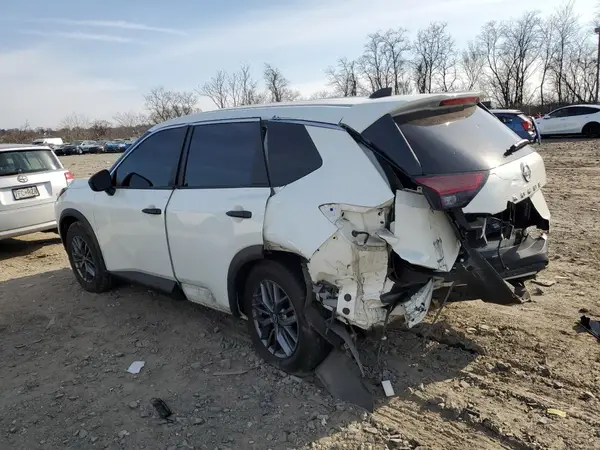 5N1BT3AA0NC704712 2022 NISSAN ROGUE - Image 2