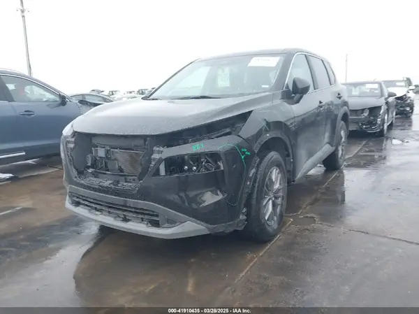5N1BT3AA0PC898998 2023 NISSAN ROGUE - Image 2