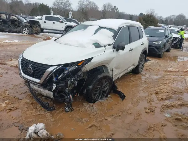 5N1BT3AA0PC941042 2023 NISSAN ROGUE - Image 2