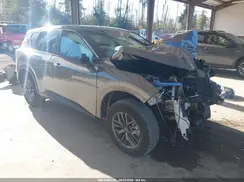 5N1BT3AA0RC686637 2024 NISSAN ROGUE