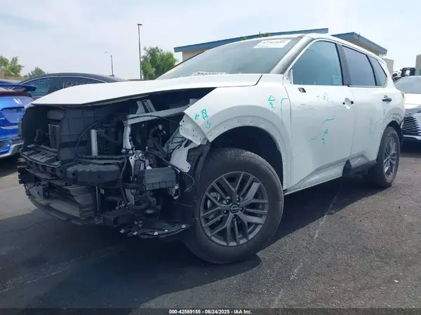 5N1BT3AA0RC750112 2024 NISSAN ROGUE - Image 2