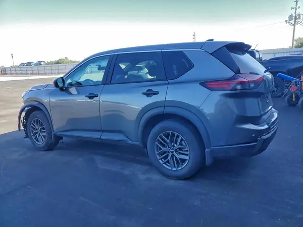 5N1BT3AA0TC683776 2024 NISSAN ROGUE - Image 2