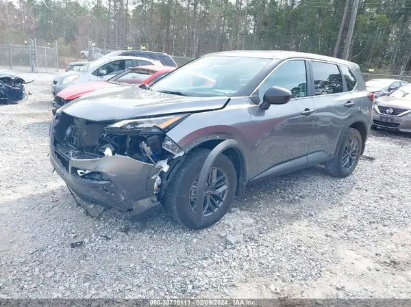 5N1BT3AA1NC715136 2022 NISSAN ROGUE - Image 2