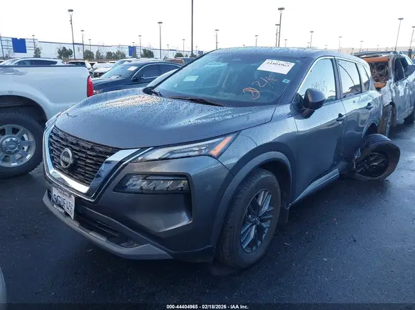 5N1BT3AA1PC837143 2023 NISSAN ROGUE - Image 2