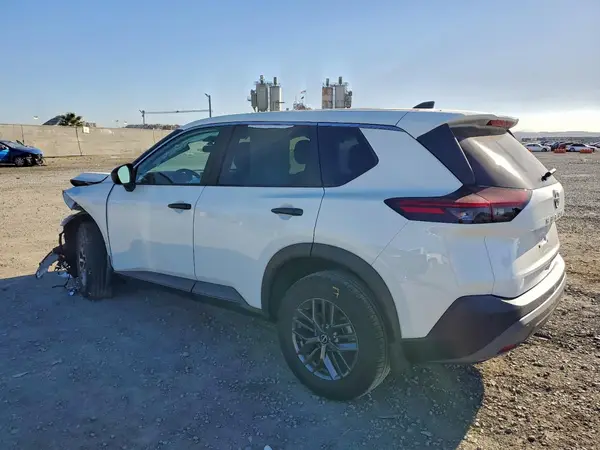 5N1BT3AA1PC840382 2023 NISSAN ROGUE - Image 2