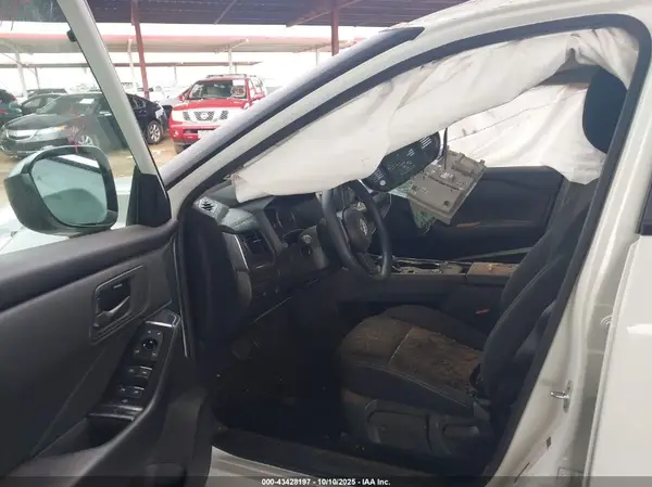 5N1BT3AA1RC671287 2024 NISSAN ROGUE - Image 8