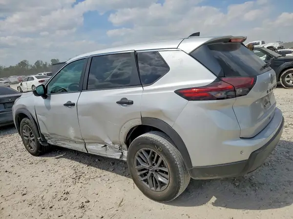 5N1BT3AA1RC676022 2024 NISSAN ROGUE - Image 2