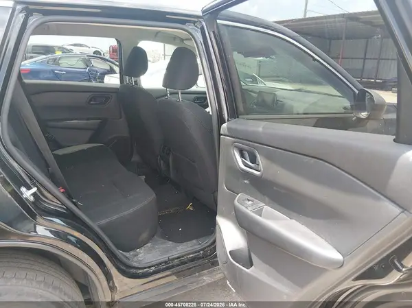 5N1BT3AA1RC679213 2024 NISSAN ROGUE - Image 7