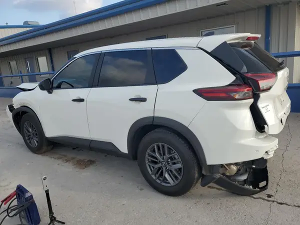 5N1BT3AA1RC689904 2024 NISSAN ROGUE - Image 2