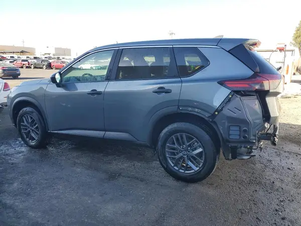 5N1BT3AA2PC848989 2023 NISSAN ROGUE - Image 2