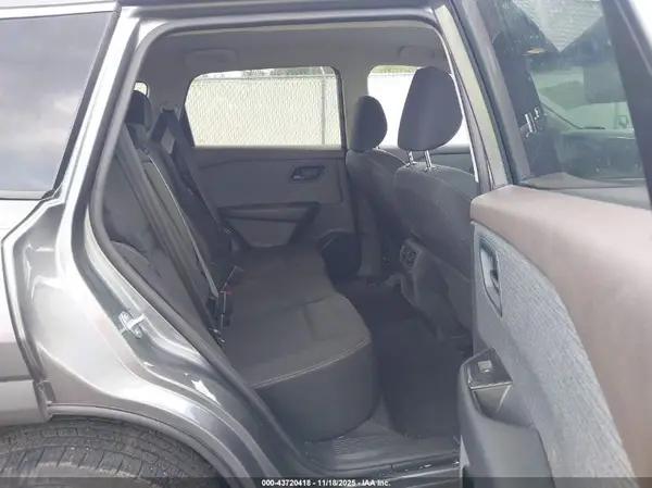 5N1BT3AA2PC893608 2023 NISSAN ROGUE - Image 8