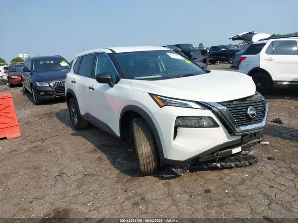 5N1BT3AA2PC944752 2023 NISSAN ROGUE - Image 1