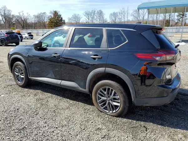 5N1BT3AA2RC689698 2024 NISSAN ROGUE - Image 2