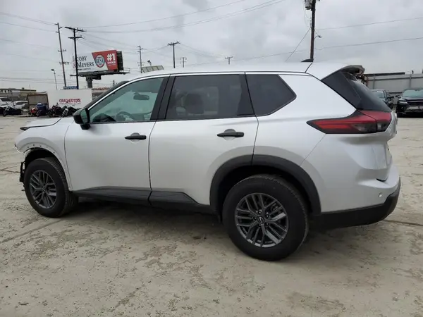 5N1BT3AA2RC703194 2024 NISSAN ROGUE - Image 2