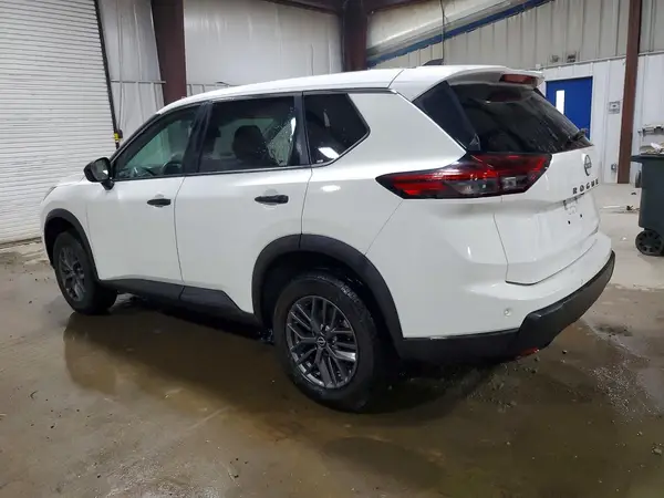 5N1BT3AA2RC708055 2024 NISSAN ROGUE - Image 2
