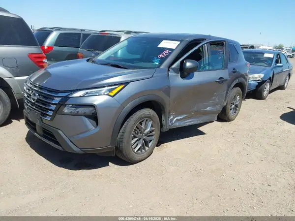 5N1BT3AA2RC714647 2024 NISSAN ROGUE - Image 2