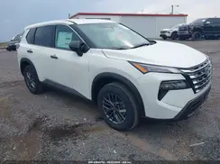5N1BT3AA2TC693726 2026 NISSAN ROGUE
