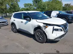 5N1BT3AA3NC705076 2022 NISSAN ROGUE