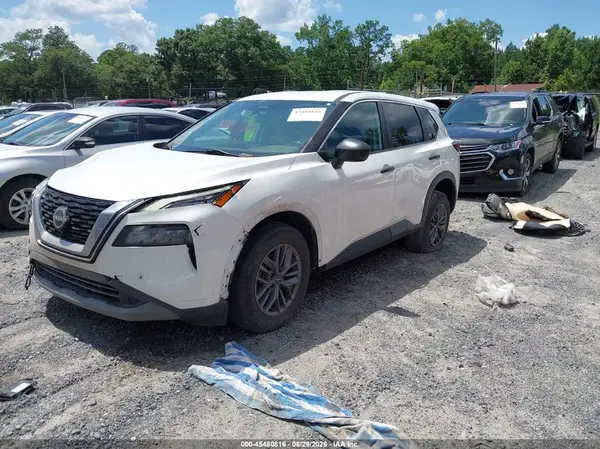 5N1BT3AA3NC715560 2022 NISSAN ROGUE - Image 2