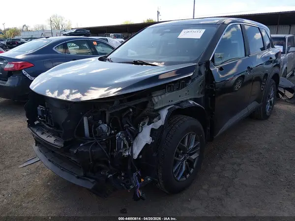 5N1BT3AA3PC858415 2023 NISSAN ROGUE - Image 2