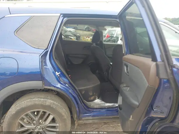 5N1BT3AA3PC924820 2023 NISSAN ROGUE - Image 8