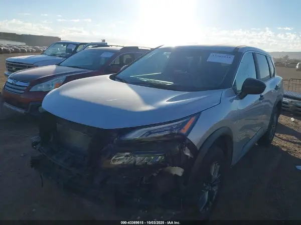 5N1BT3AA3RC674028 2024 NISSAN ROGUE - Image 2