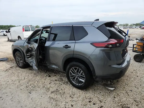5N1BT3AA3RC749438 2024 NISSAN ROGUE - Image 2