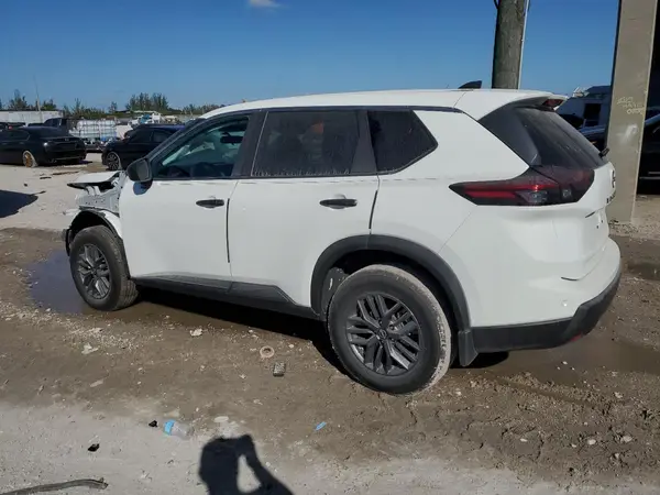 5N1BT3AA3SC781764 2025 NISSAN ROGUE - Image 2