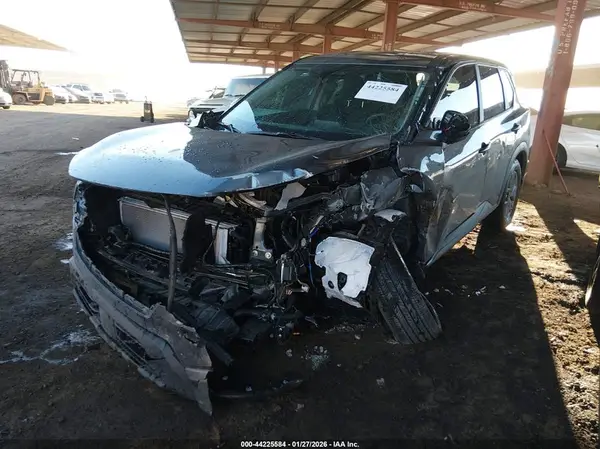 5N1BT3AA3TC670214 2026 NISSAN ROGUE - Image 2