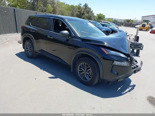 5N1BT3AA4NC730097 2022 NISSAN ROGUE - Image 1