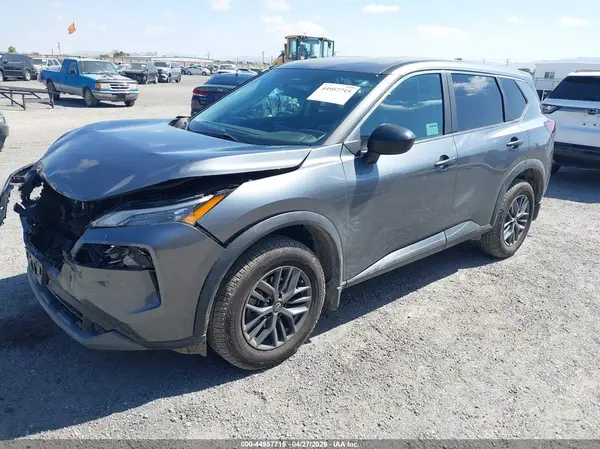 5N1BT3AA4PC824029 2023 NISSAN ROGUE - Image 2