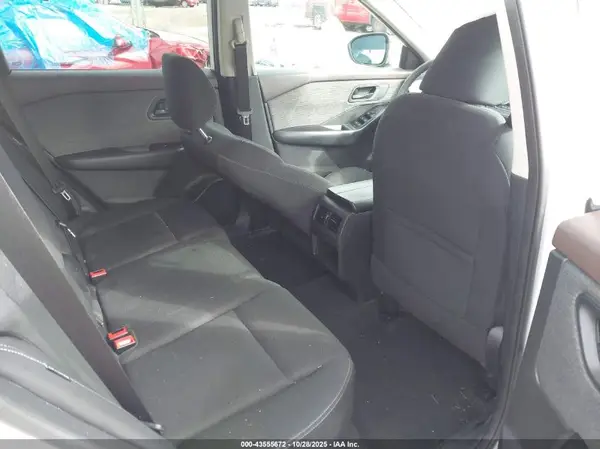 5N1BT3AA4PC877460 2023 NISSAN ROGUE - Image 8