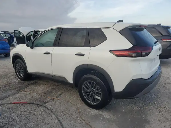 5N1BT3AA4PC944297 2023 NISSAN ROGUE - Image 2