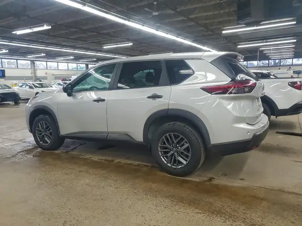 5N1BT3AA4RC713631 2024 NISSAN ROGUE - Image 2