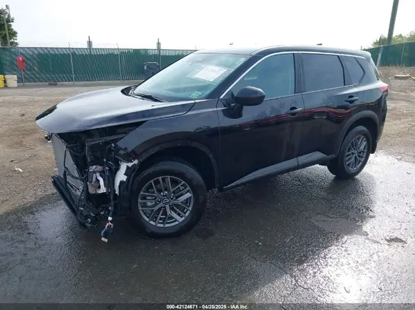 5N1BT3AA4RC718795 2024 NISSAN ROGUE - Image 2