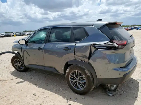 5N1BT3AA4SC779943 2025 NISSAN ROGUE - Image 2