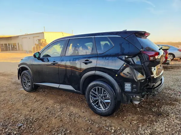 5N1BT3AA5PC916329 2023 NISSAN ROGUE - Image 2