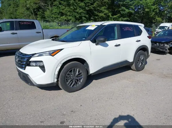 5N1BT3AA5RC684656 2024 NISSAN ROGUE - Image 2