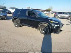 5N1BT3AA5SC786111 2025 NISSAN ROGUE